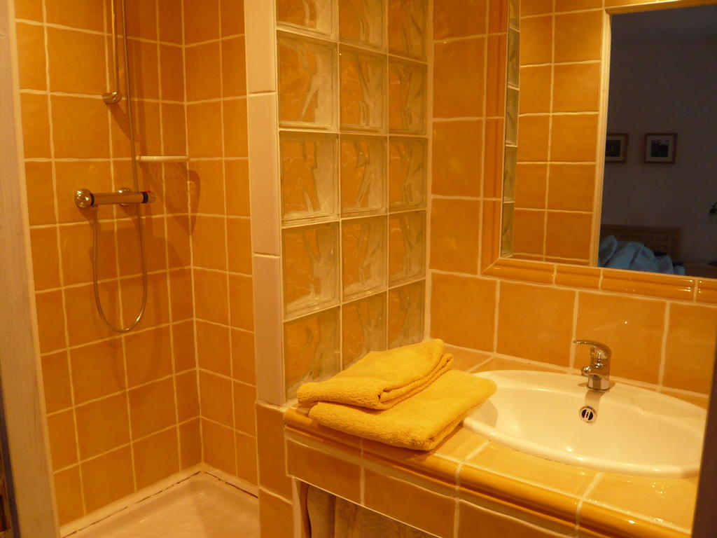 Le Soubiran Bed & Breakfast Berat Phòng bức ảnh